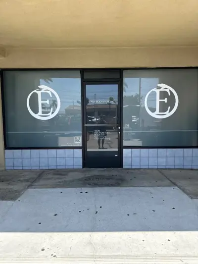 Window Graphics Photo